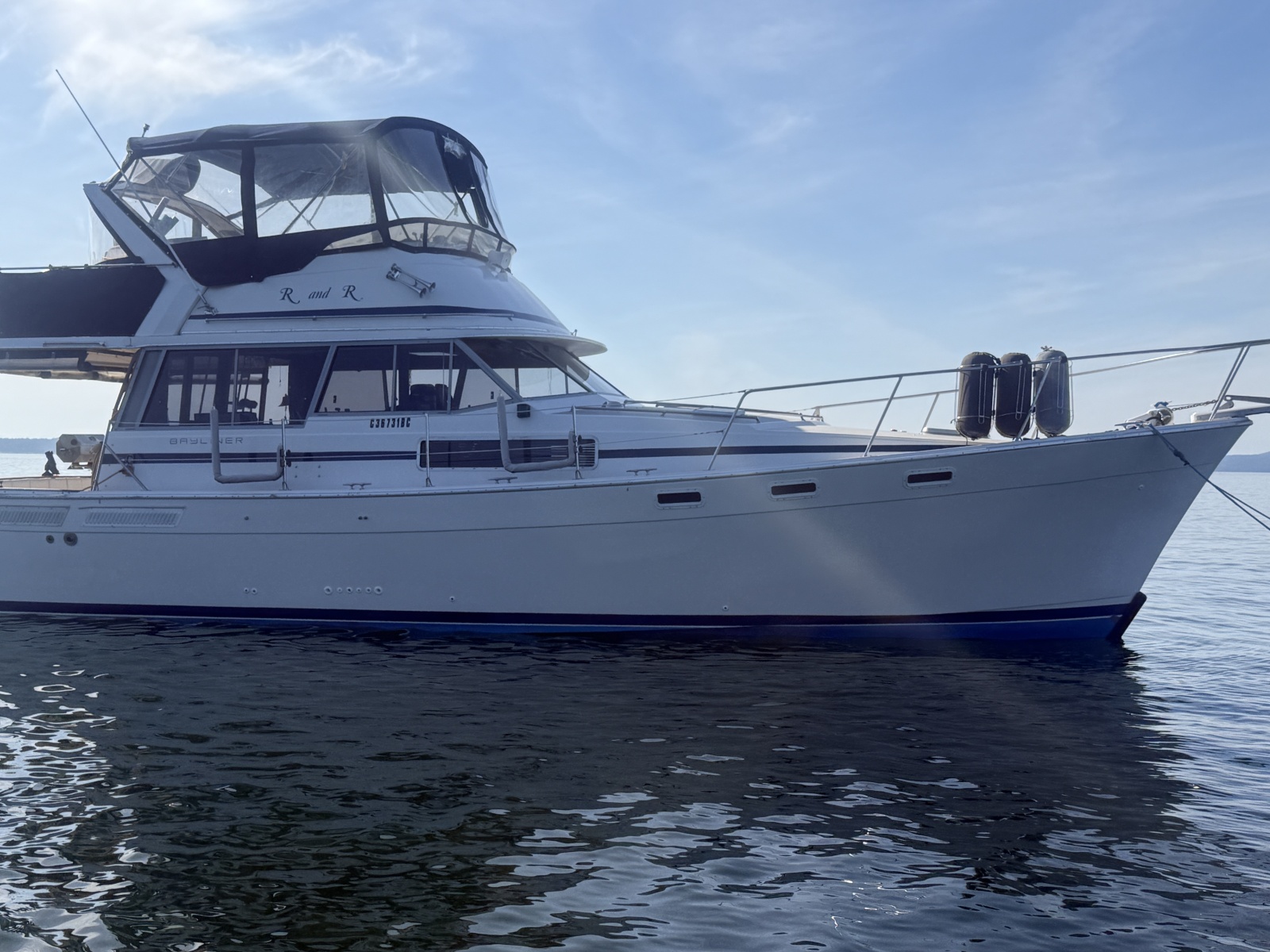 1985 Bayliner 3870 Motoryacht 38