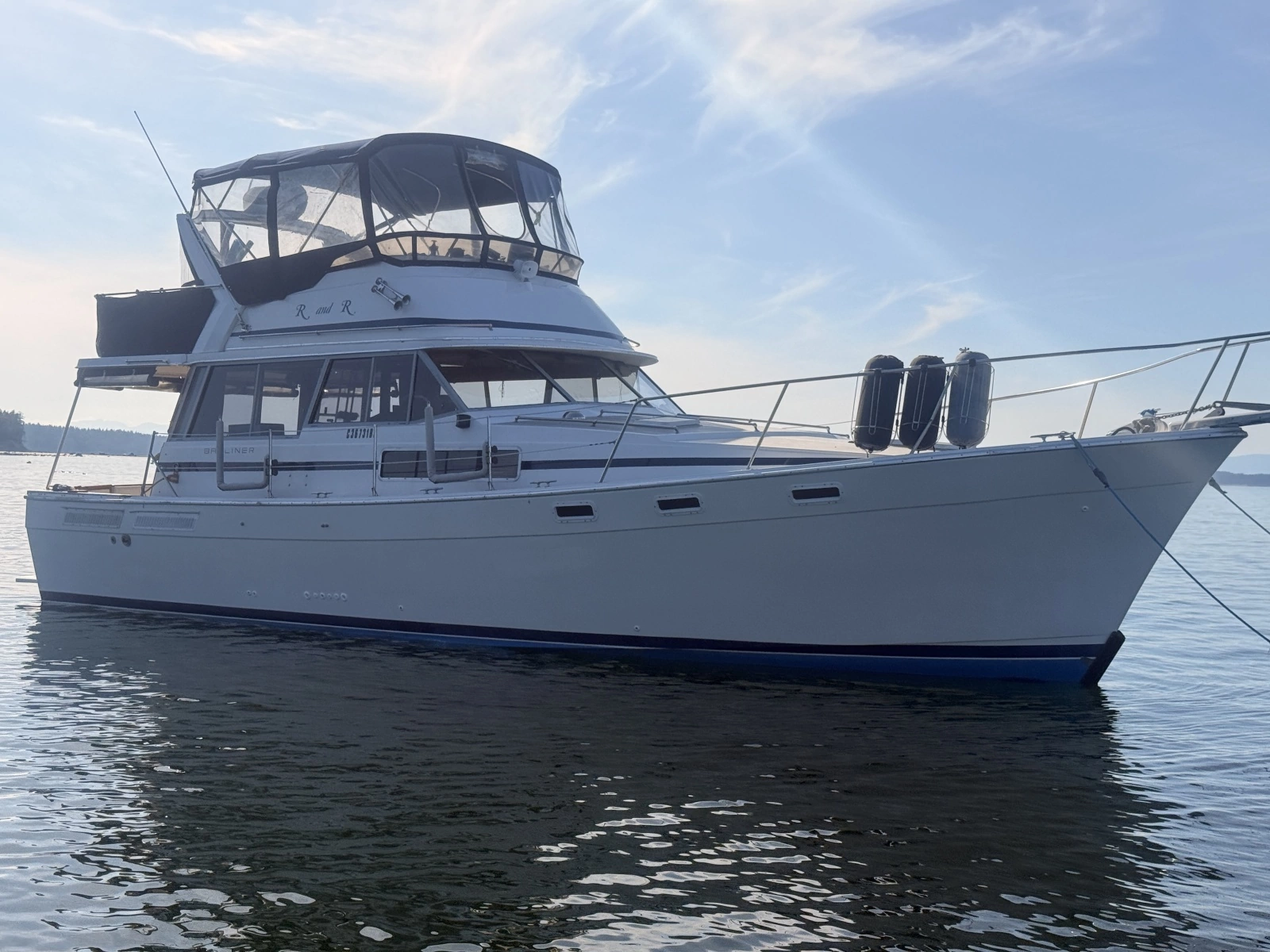 1985 Bayliner 3870 Motoryacht 38