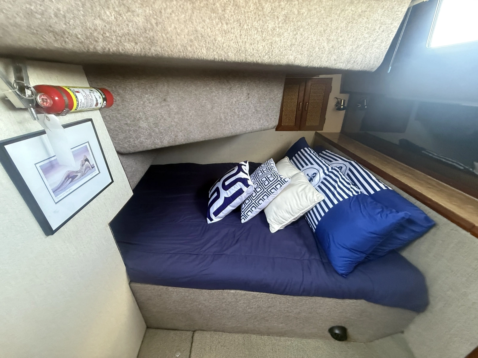 1985 Bayliner 3870 Motoryacht 38
