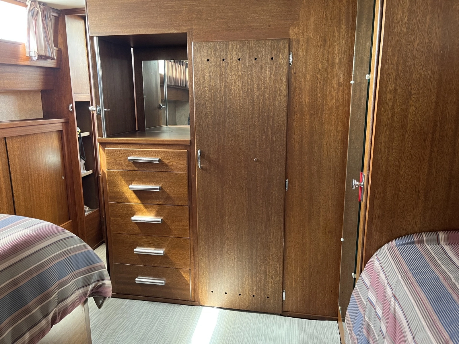 1967 Chris Craft  Constellation