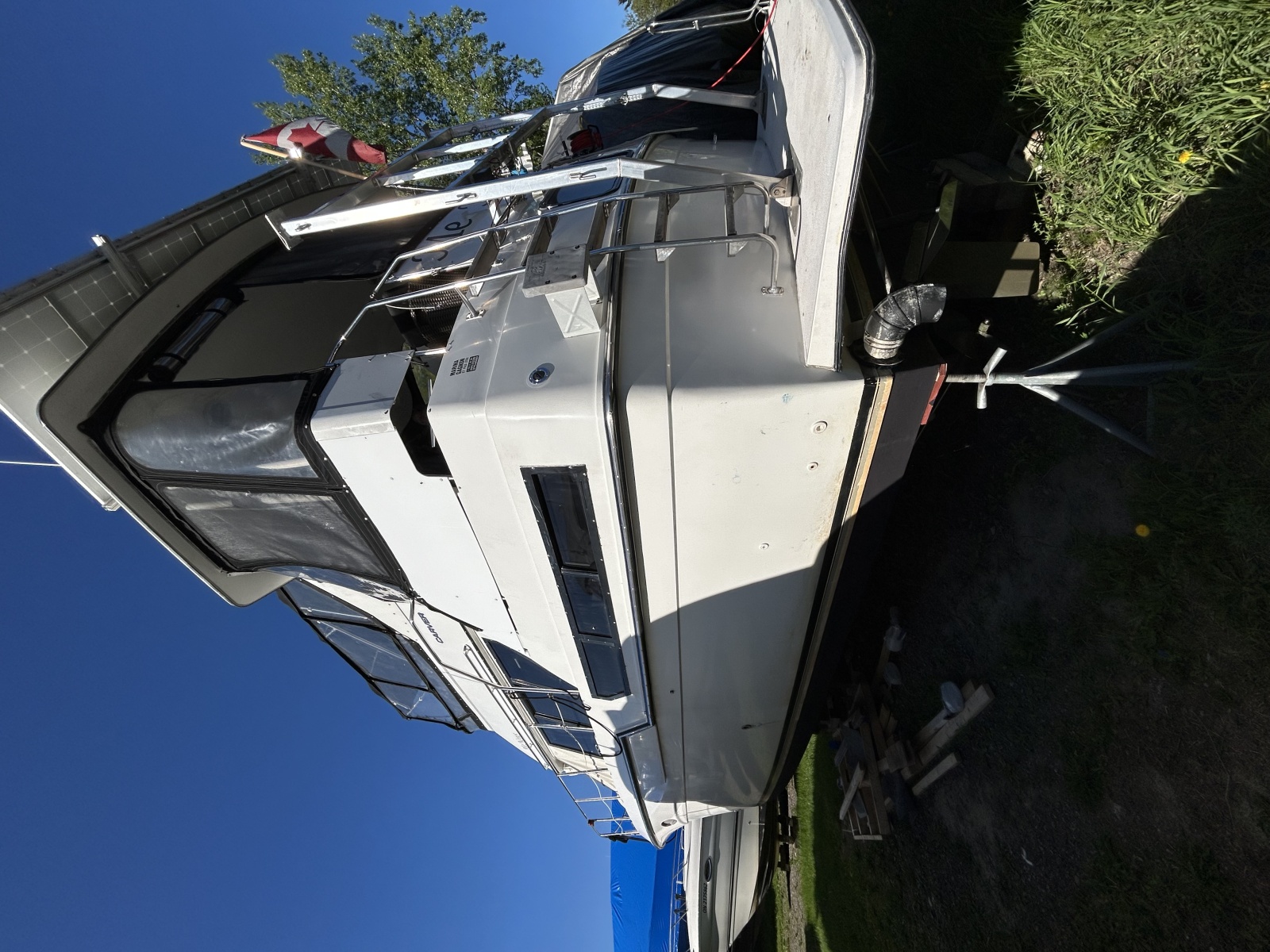 1991 Carver  C36