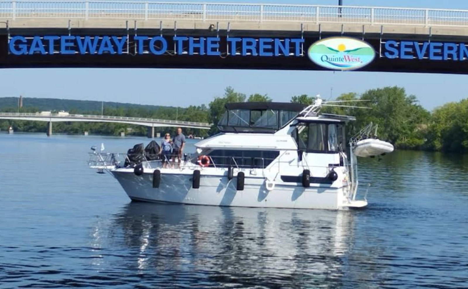 1991 Carver  C36