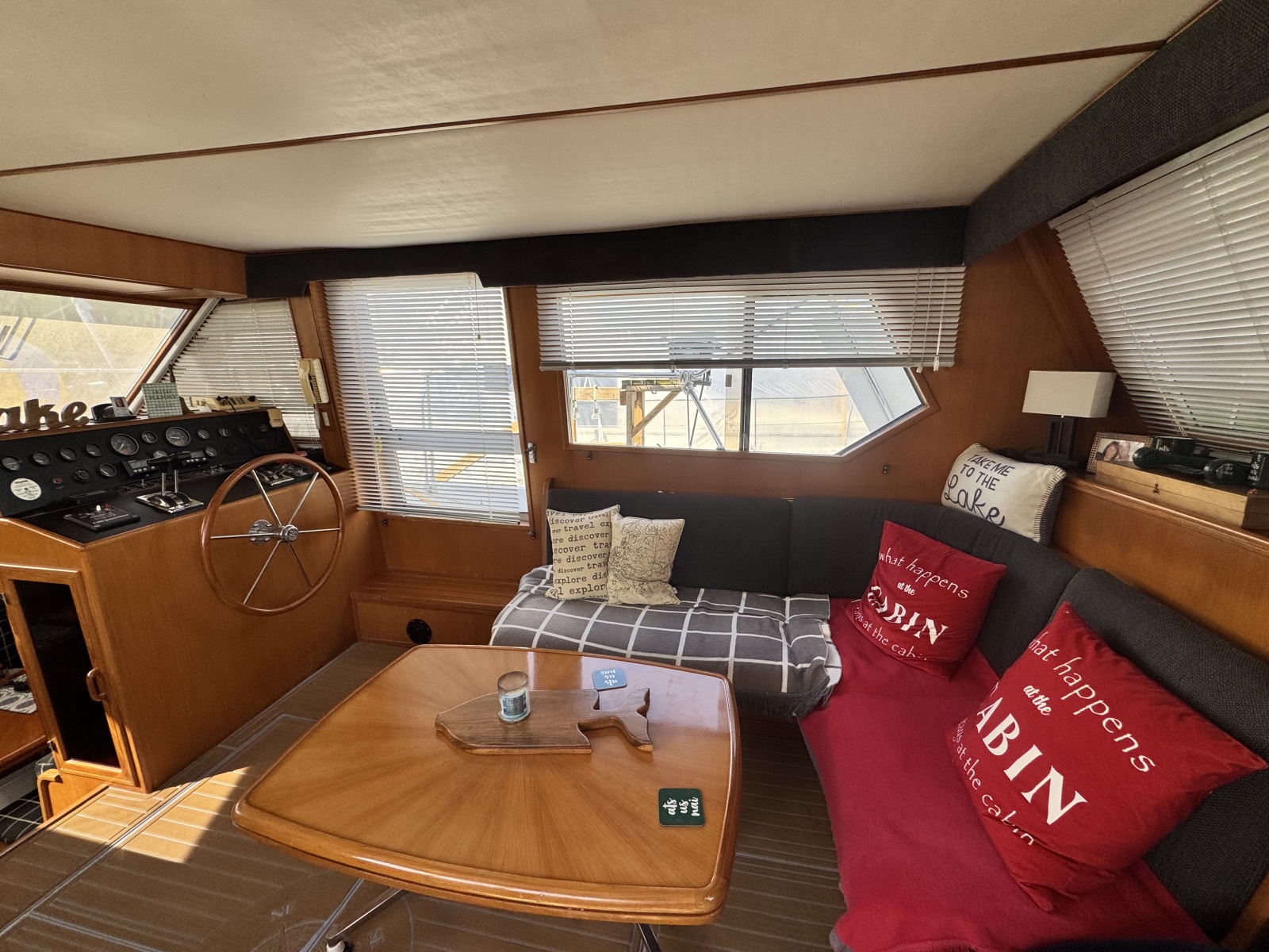 1989 Hi-Star 44 Trawler 44