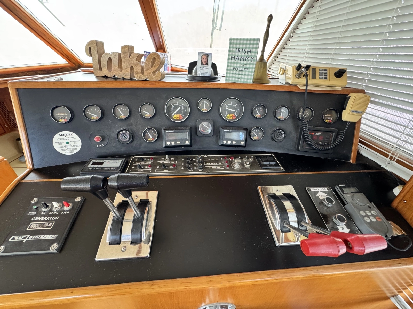 1989 Hi-Star 44 Trawler 44