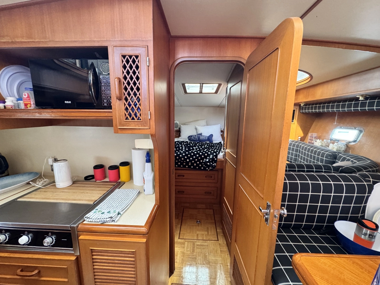 1989 Hi-Star 44 Trawler 44
