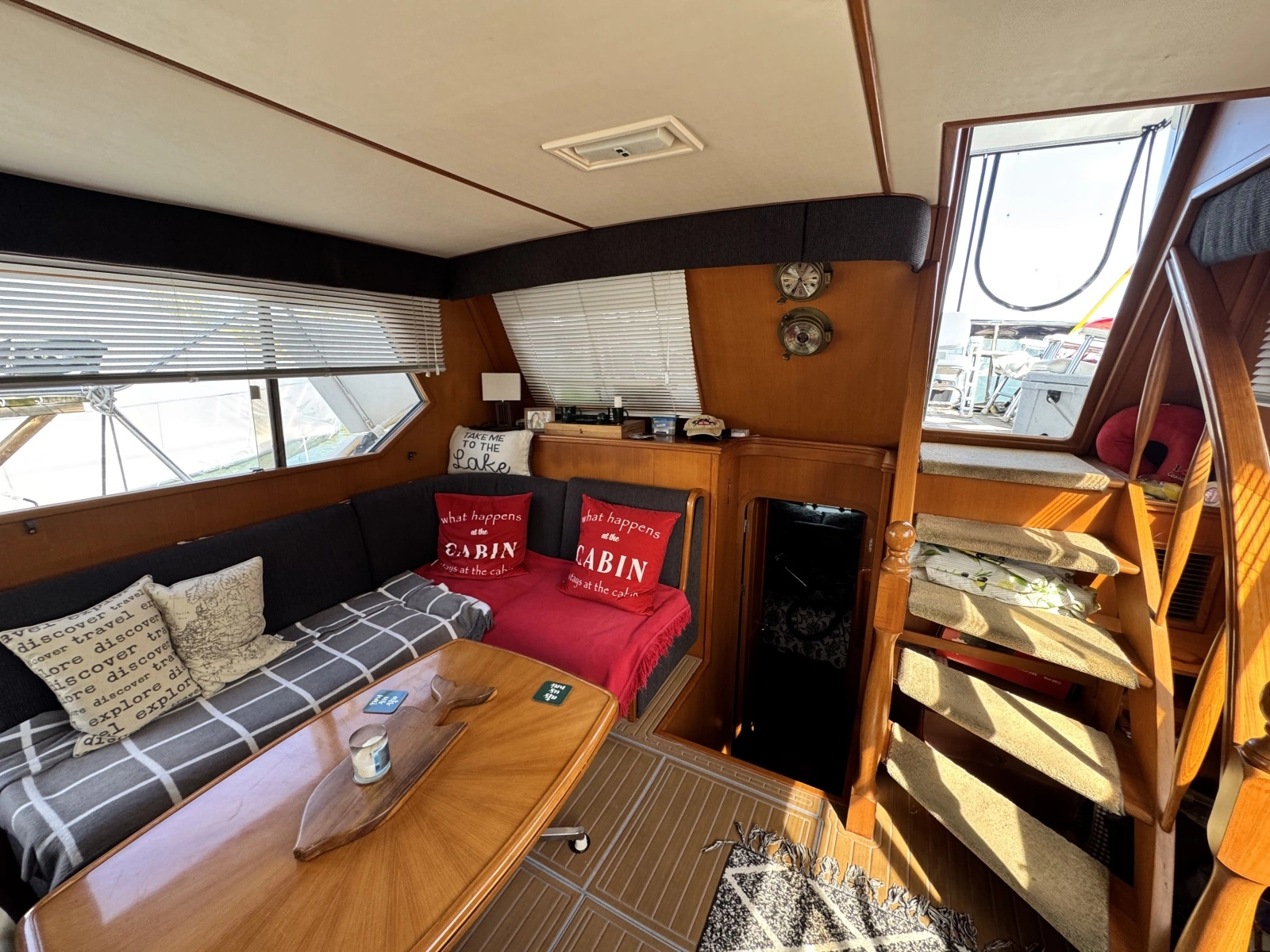 1989 Hi-Star 44 Trawler 44