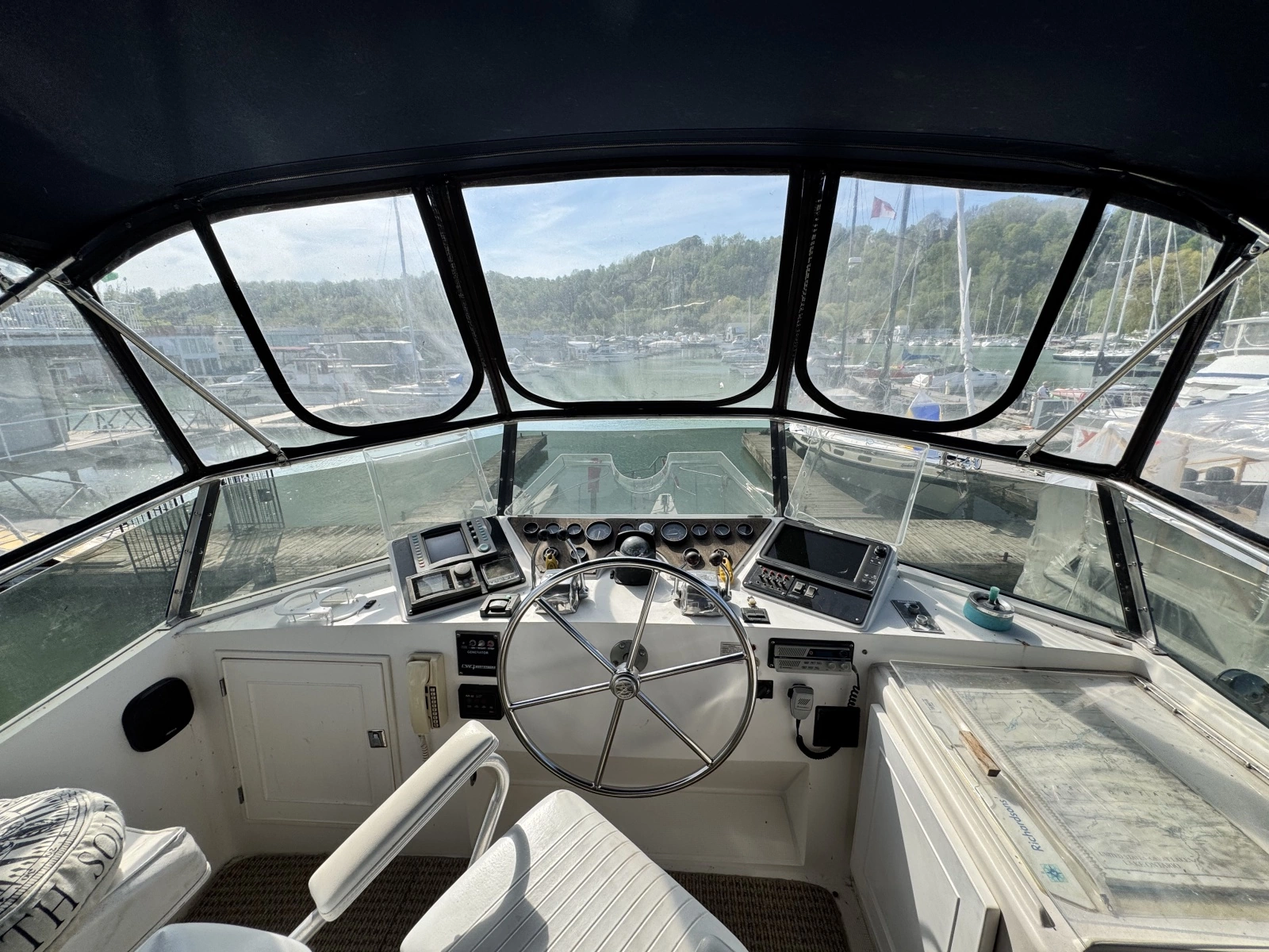 1989 Hi-Star 44 Trawler 44