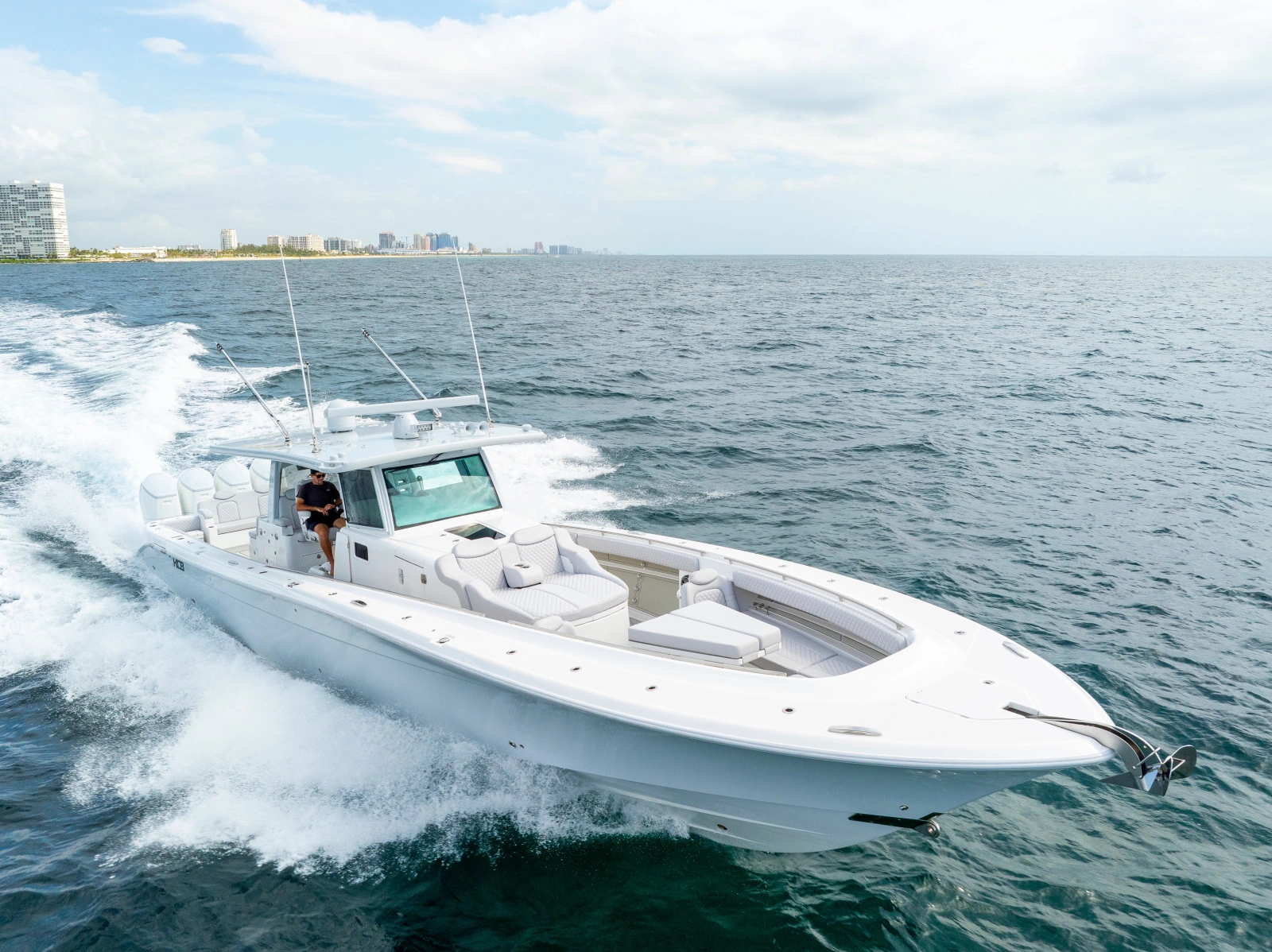 2026 HCB 53 Suenos