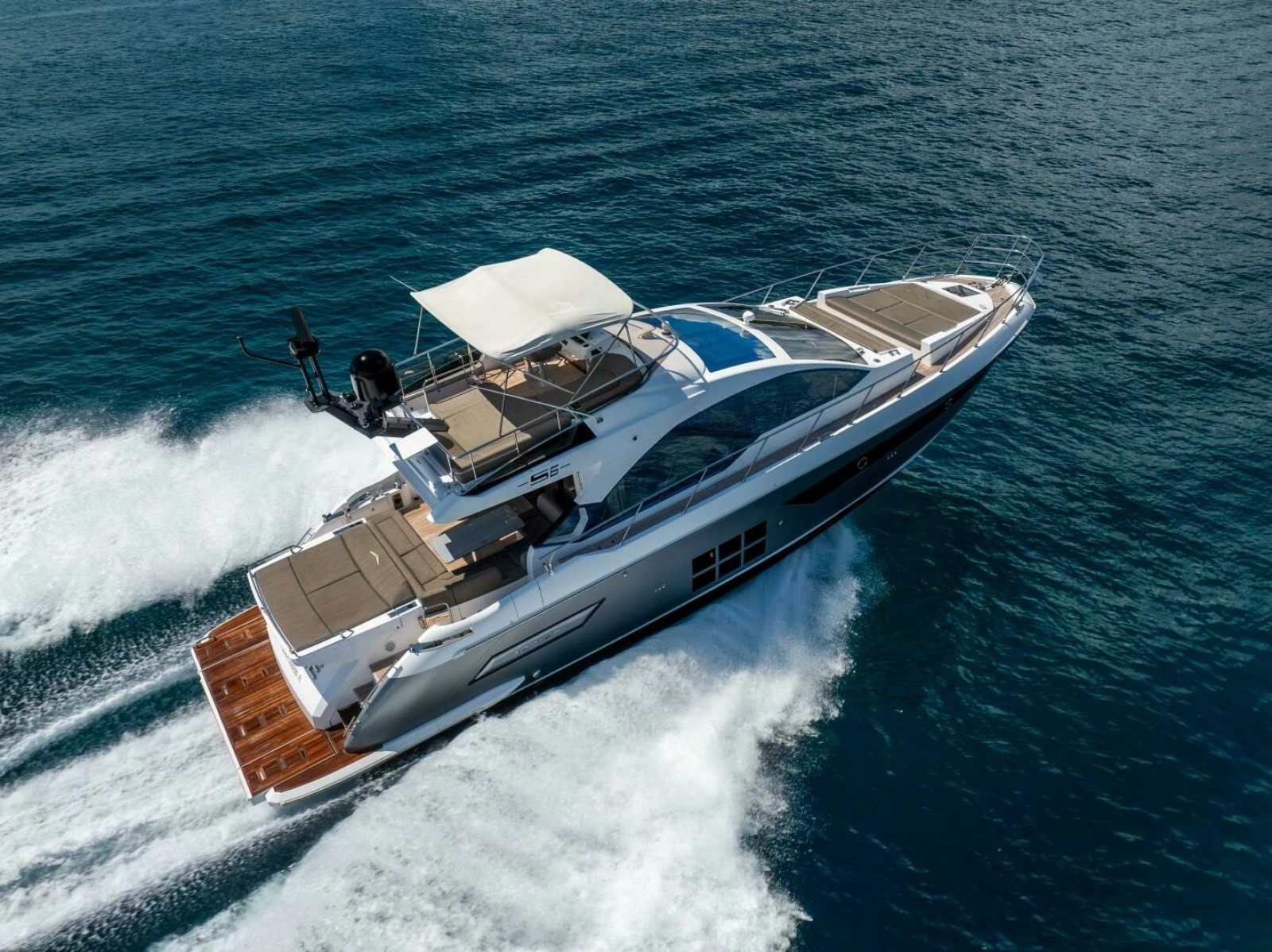 Azimut 60 - Azure - Running Profile