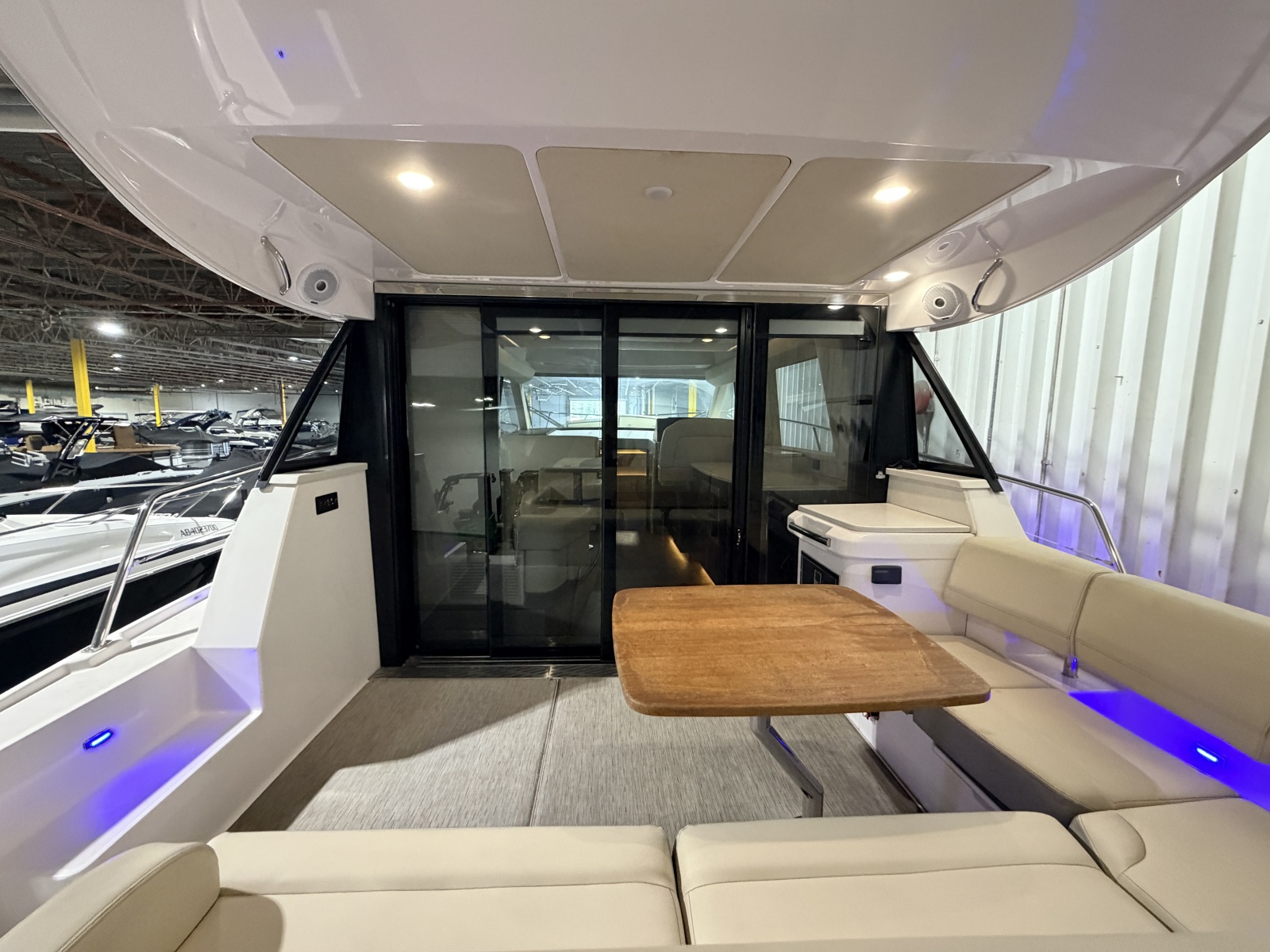 2019 Regal  42 Grande Coupe