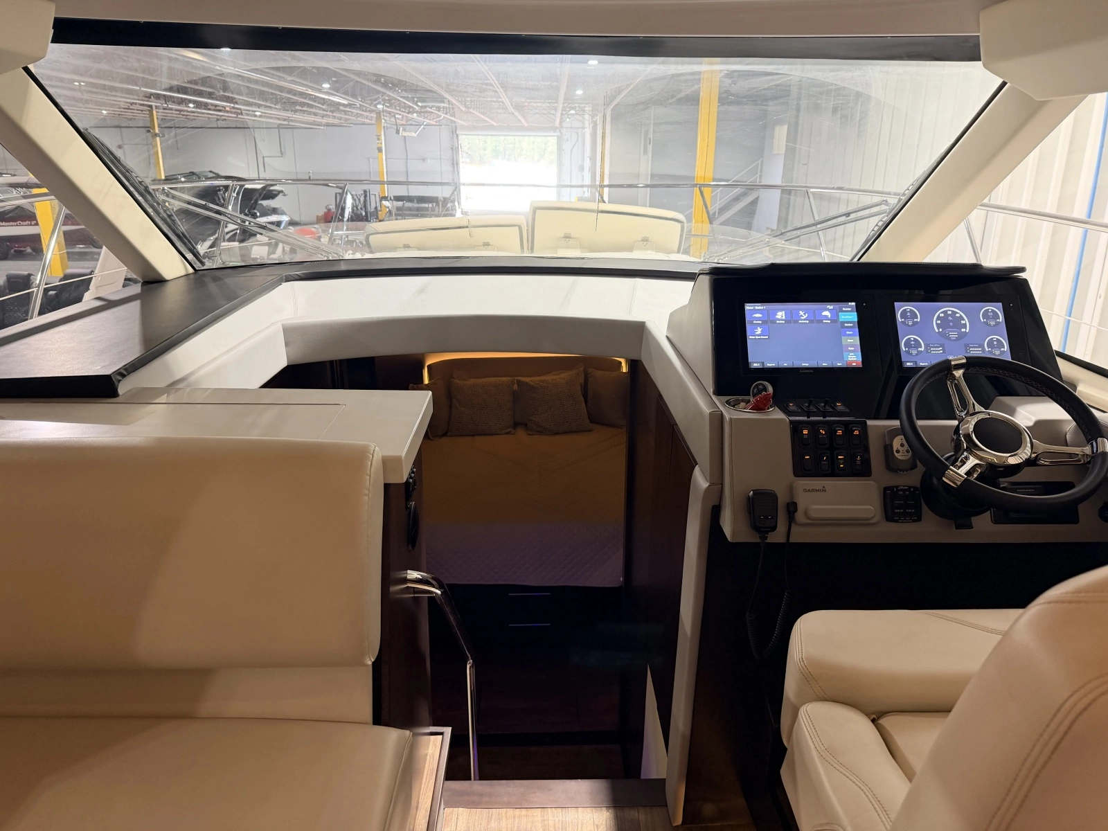 2019 Regal  42 Grande Coupe