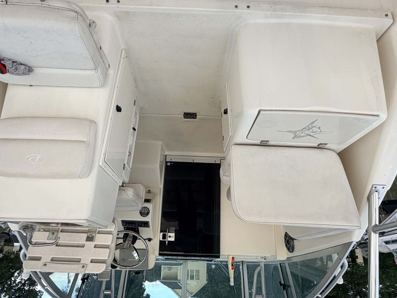 2006 Pursuit 3070