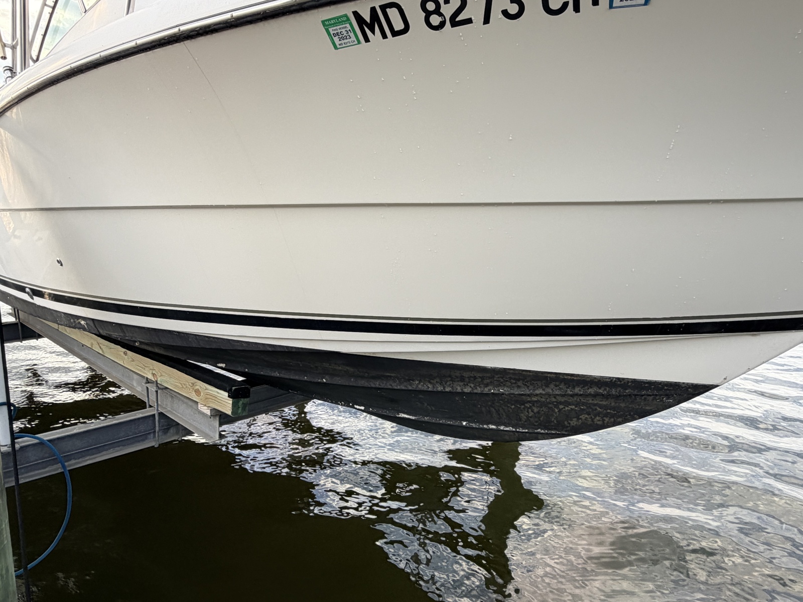2006 Pursuit 3070
