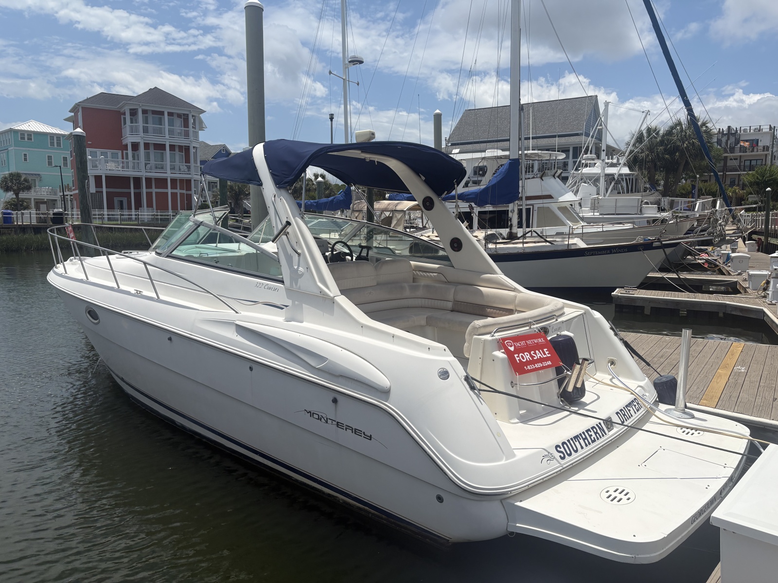 2000 Monterey 322 Cruiser