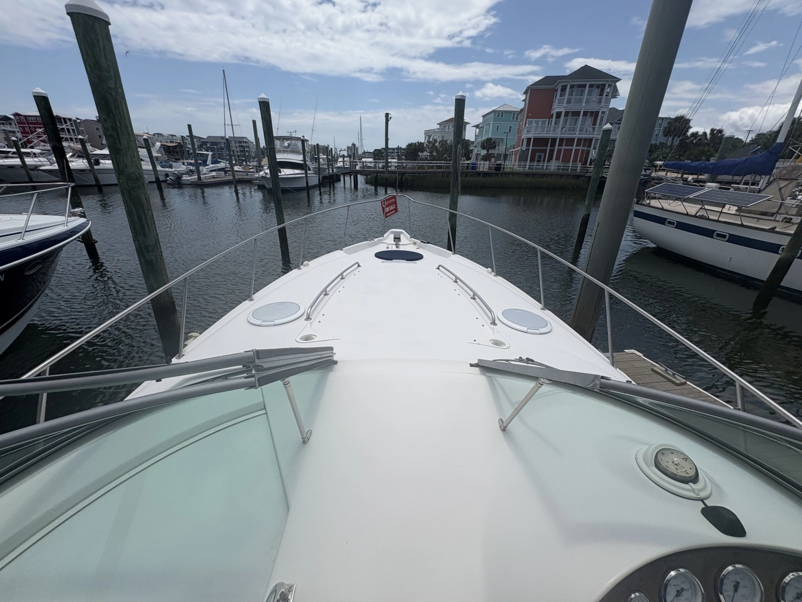 2000 Monterey 322 Cruiser