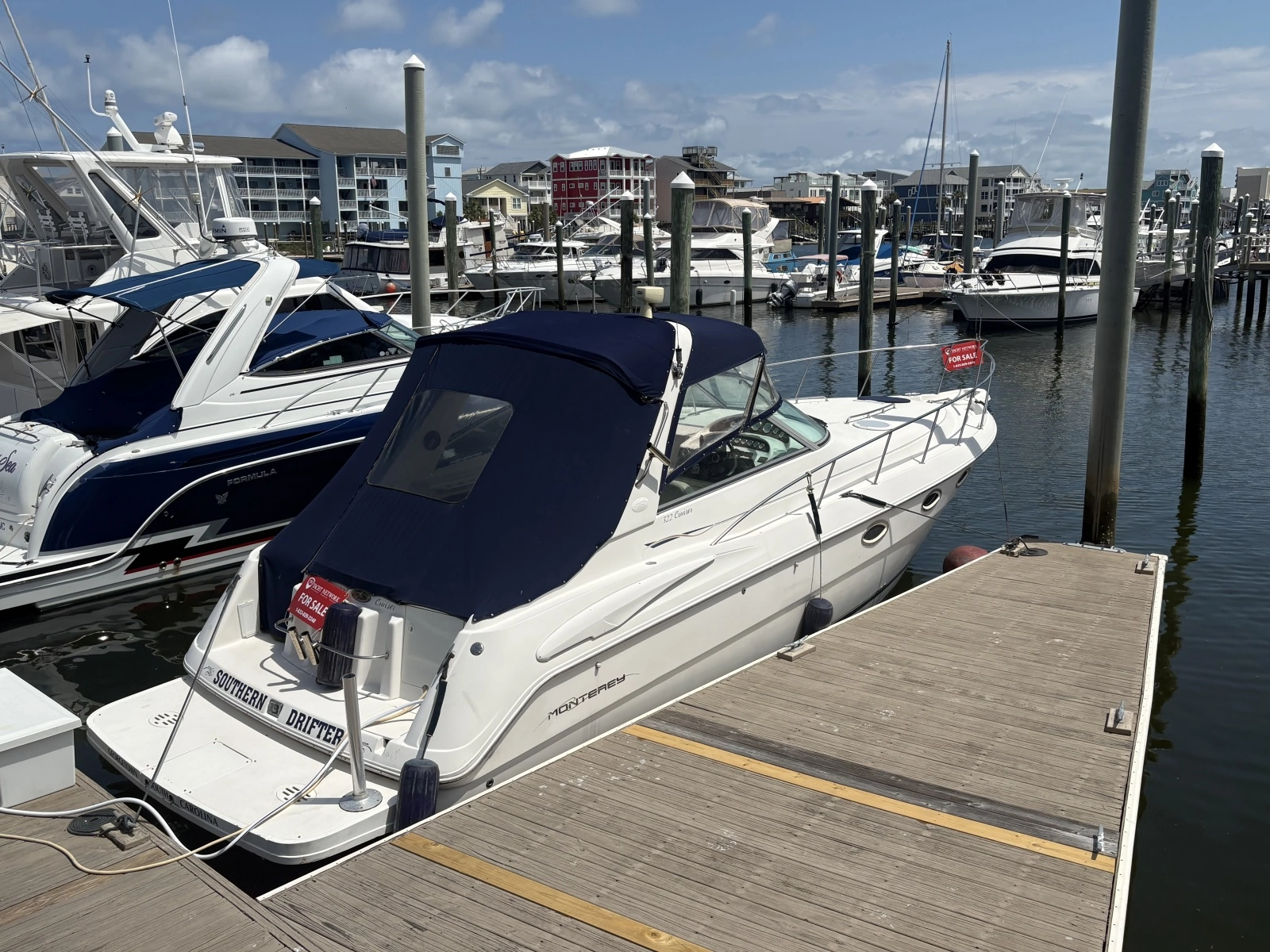 2000 Monterey 322 Cruiser