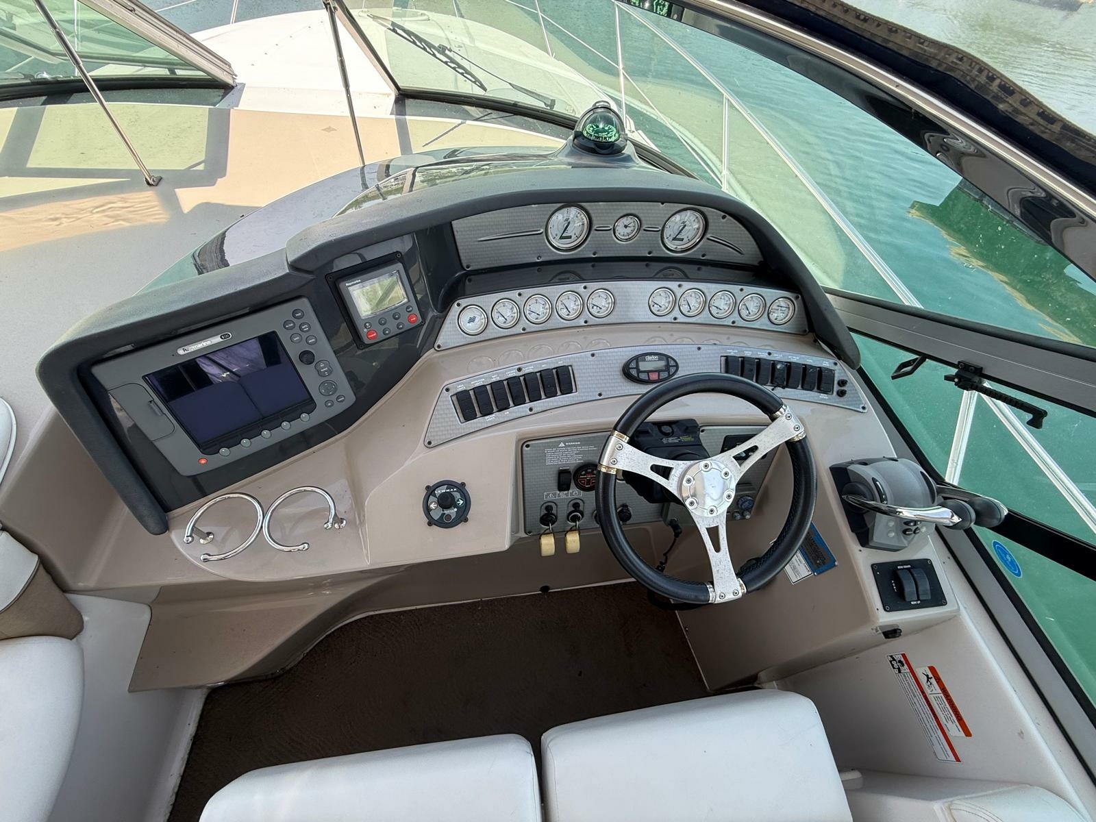 2007 Four Winns 378 37