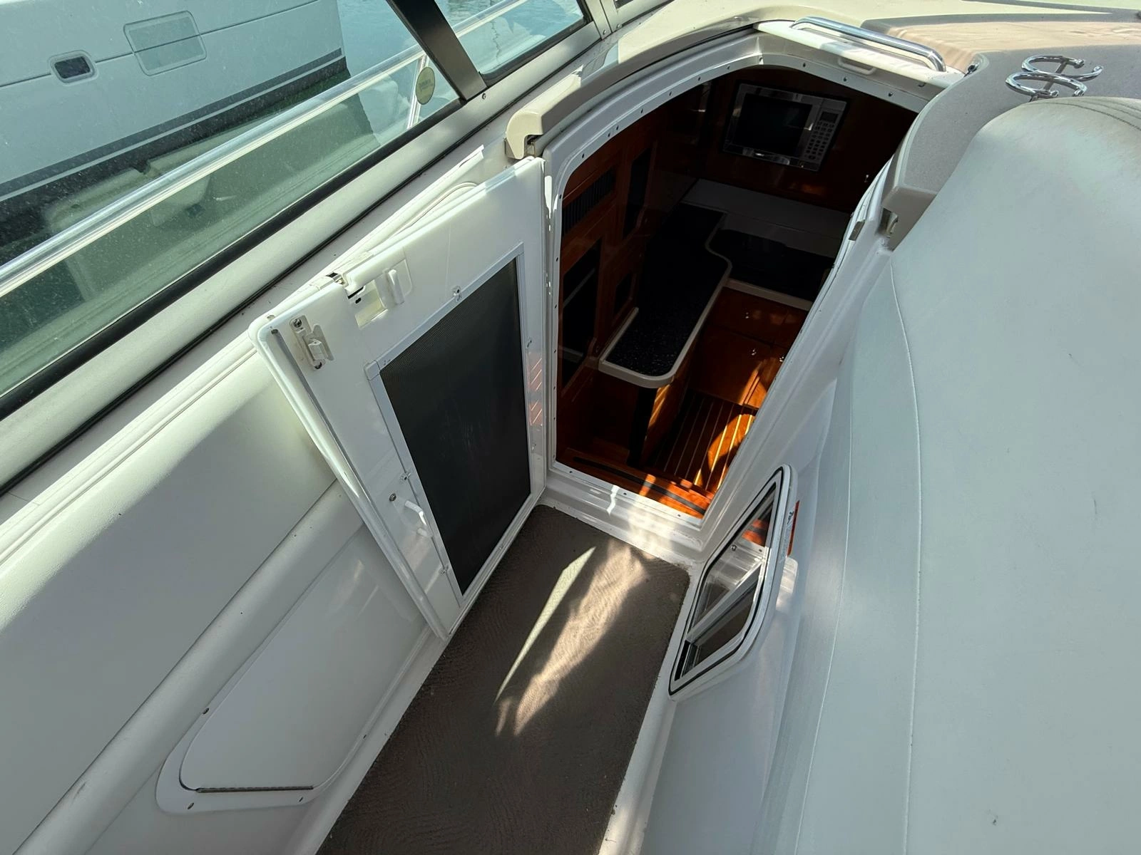 2007 Four Winns 378 37