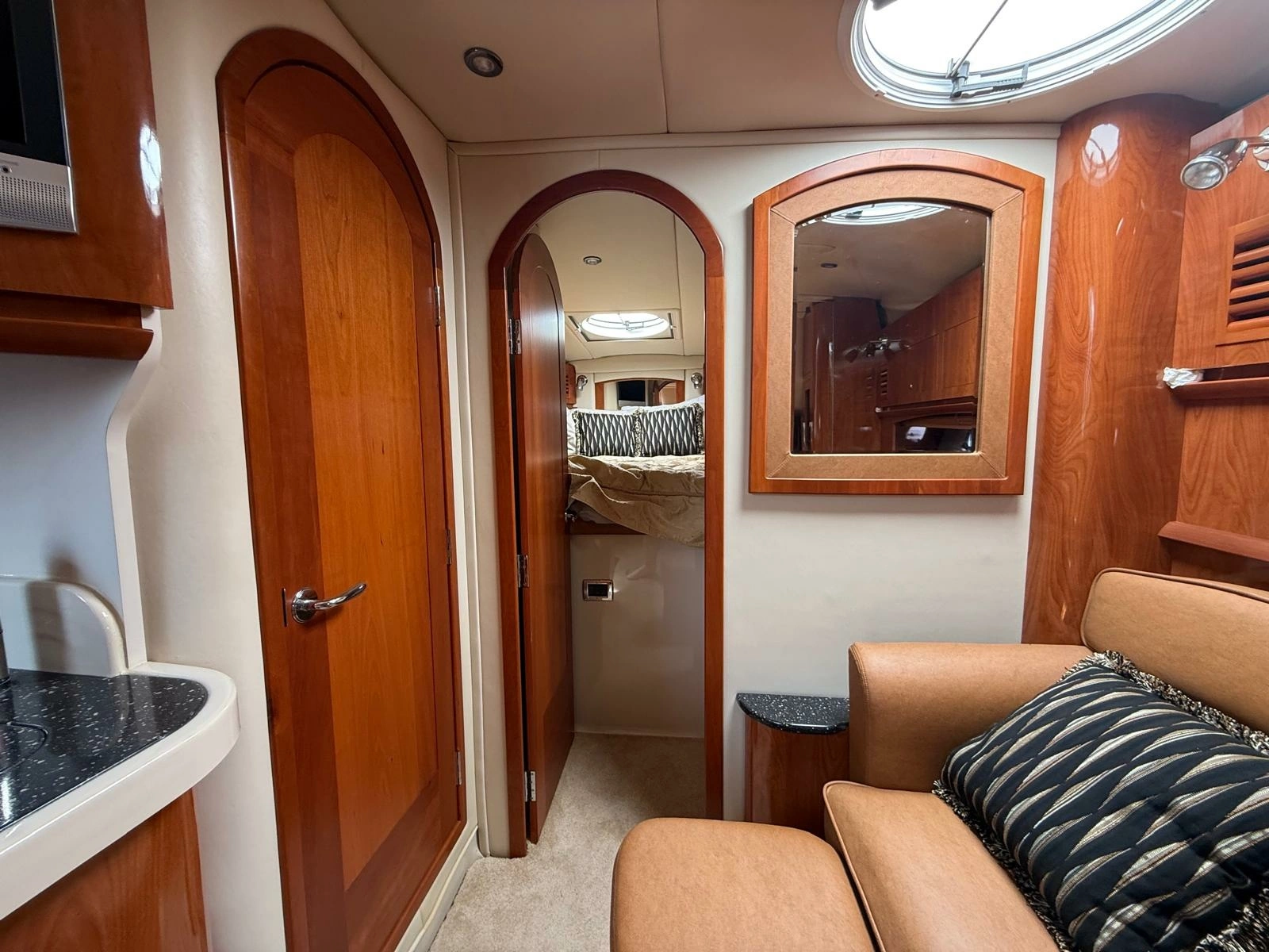 2007 Four Winns 378 37