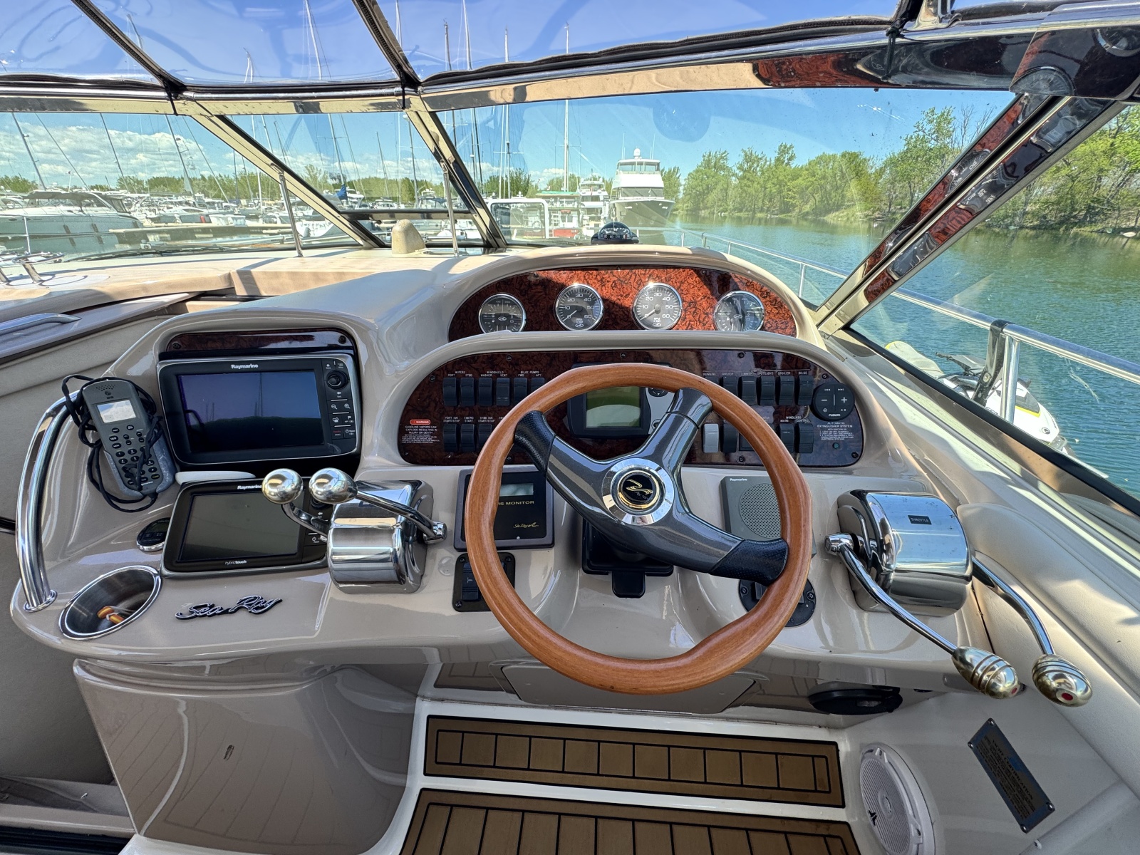 2003 Sea Ray 360 Sundancer 36