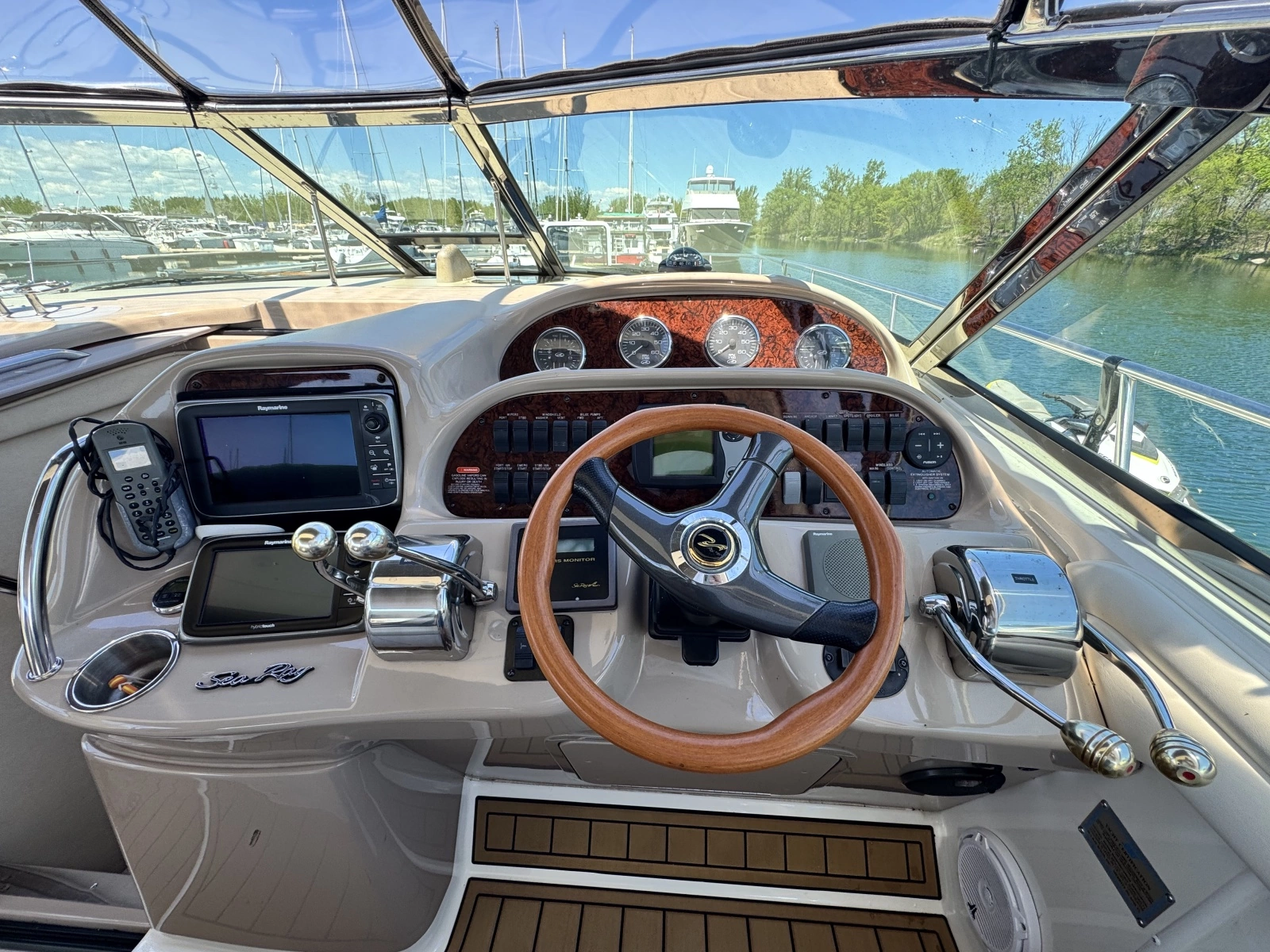 2003 Sea Ray 360 Sundancer 36