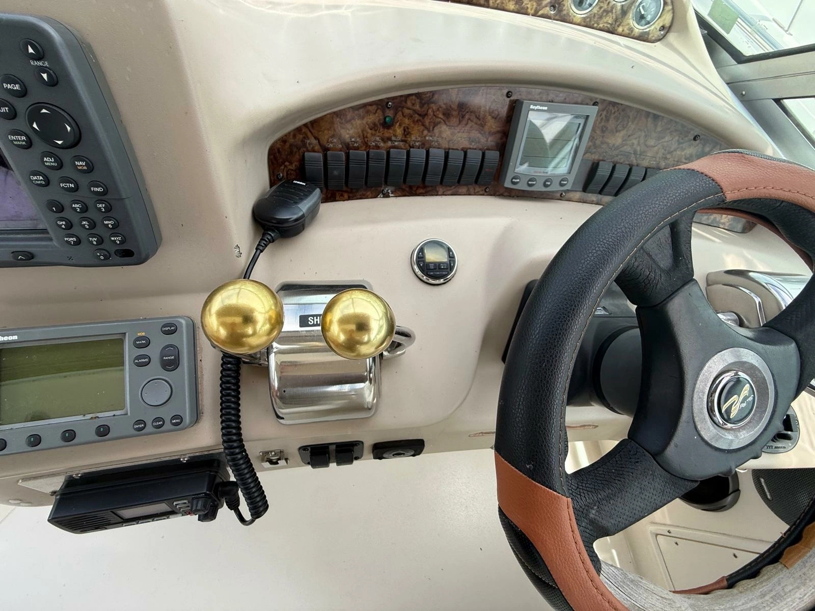 2002 Sea Ray 340 Sundancer