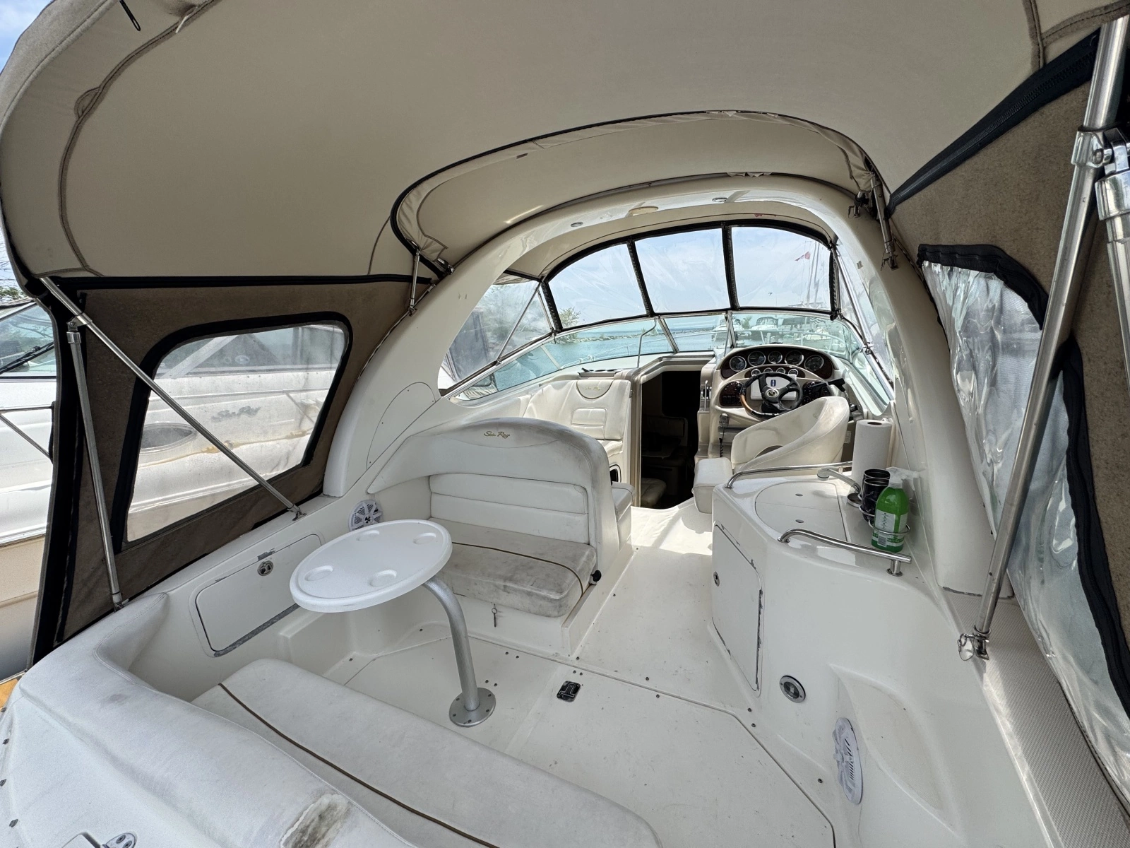 2001 Sea Ray 280 Sundancer 28