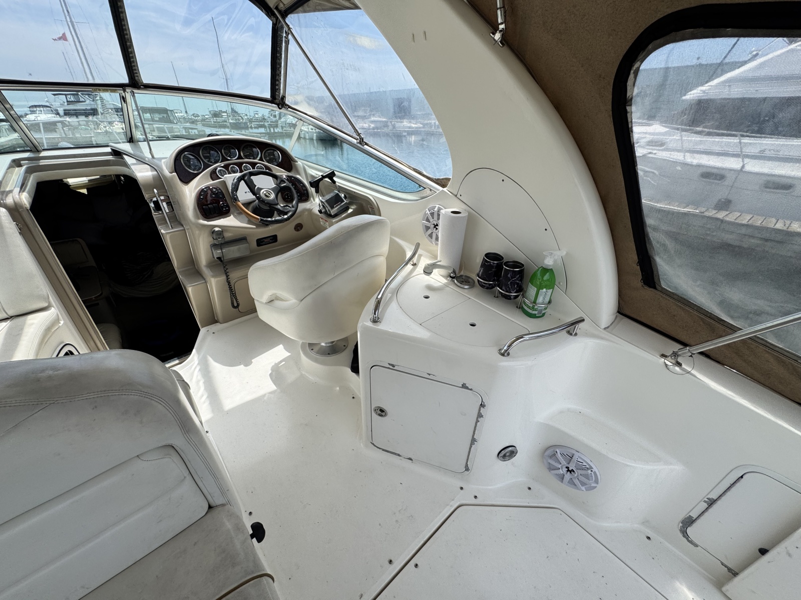 2001 Sea Ray 280 Sundancer 28