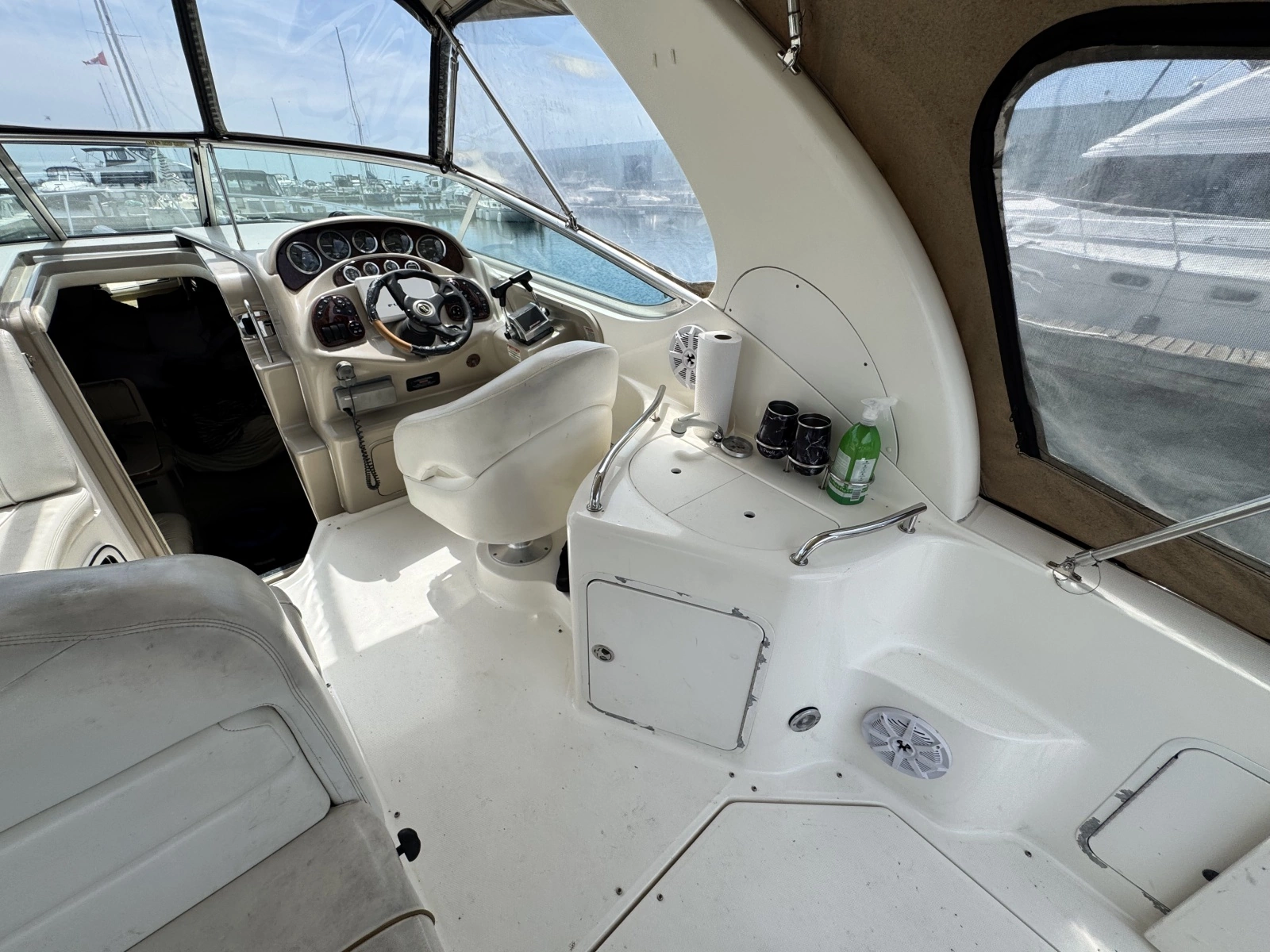 2001 Sea Ray 280 Sundancer 28