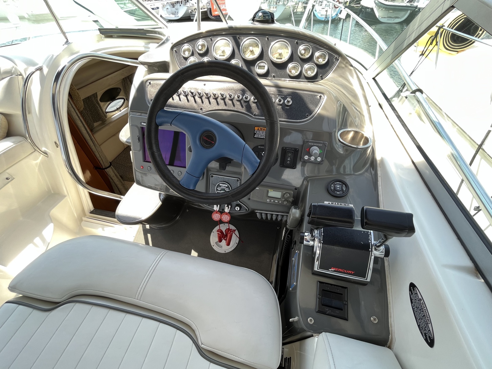 2005 Maxum 3100 SE