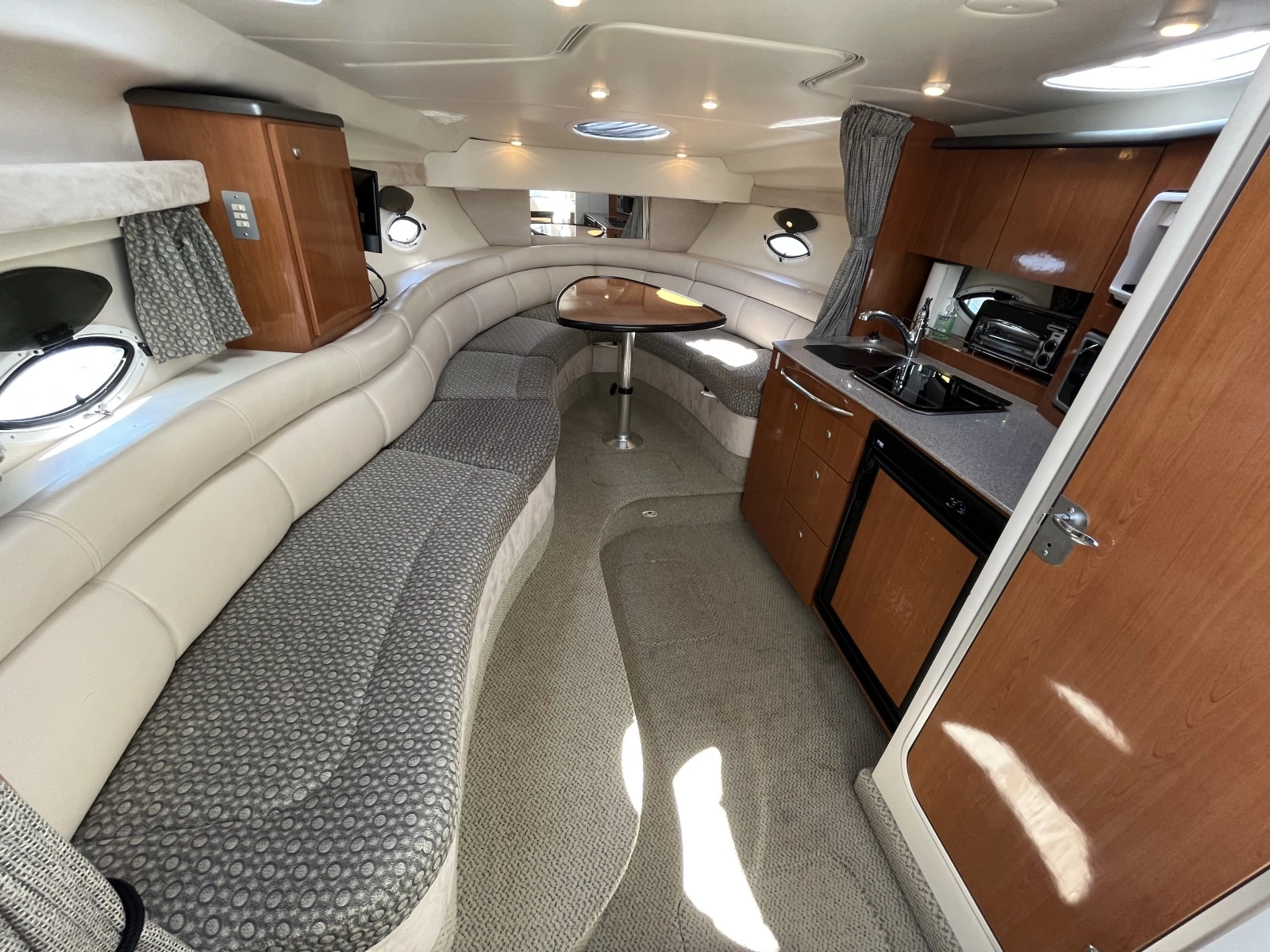 2005 Maxum 3100 SE