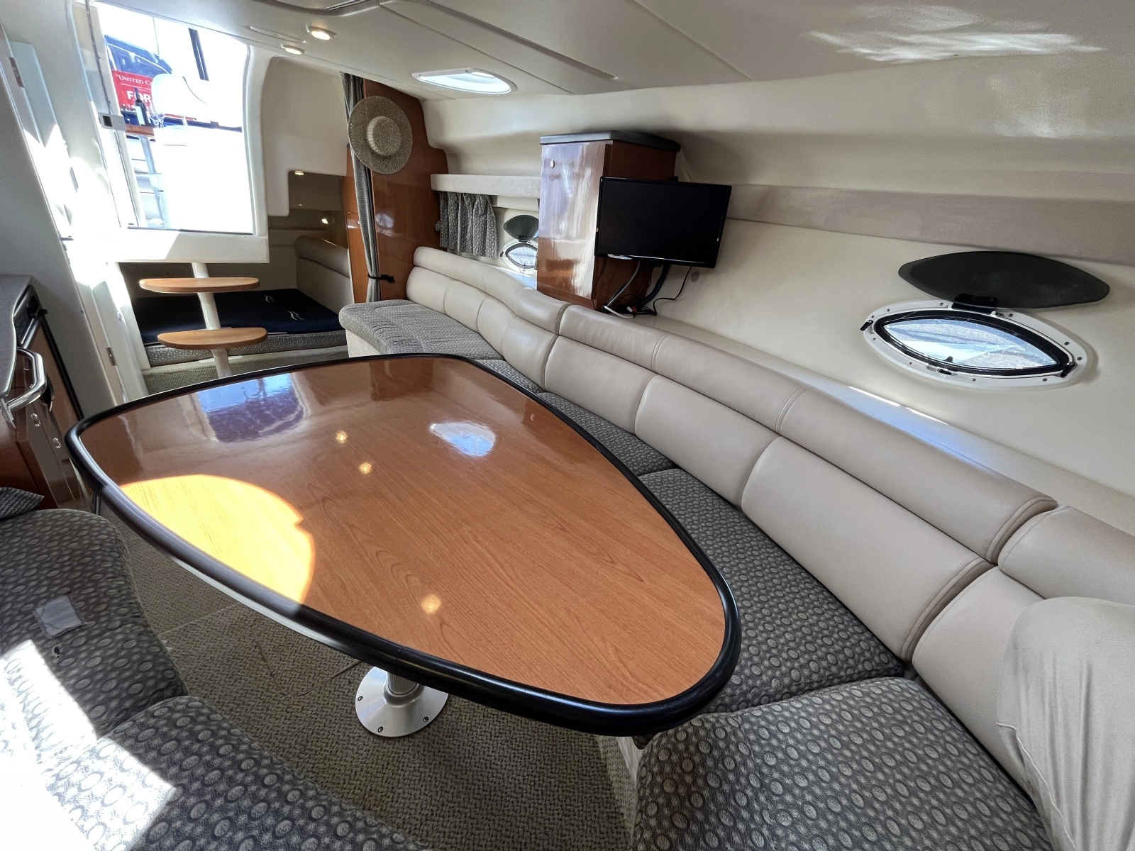 2005 Maxum 3100 SE