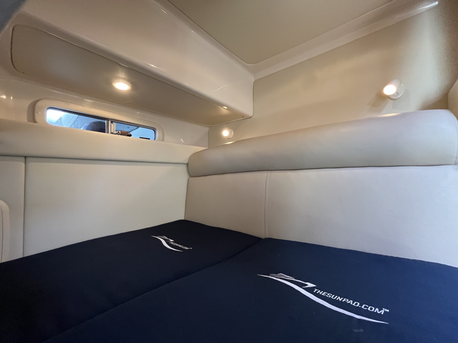 2005 Maxum 3100 SE