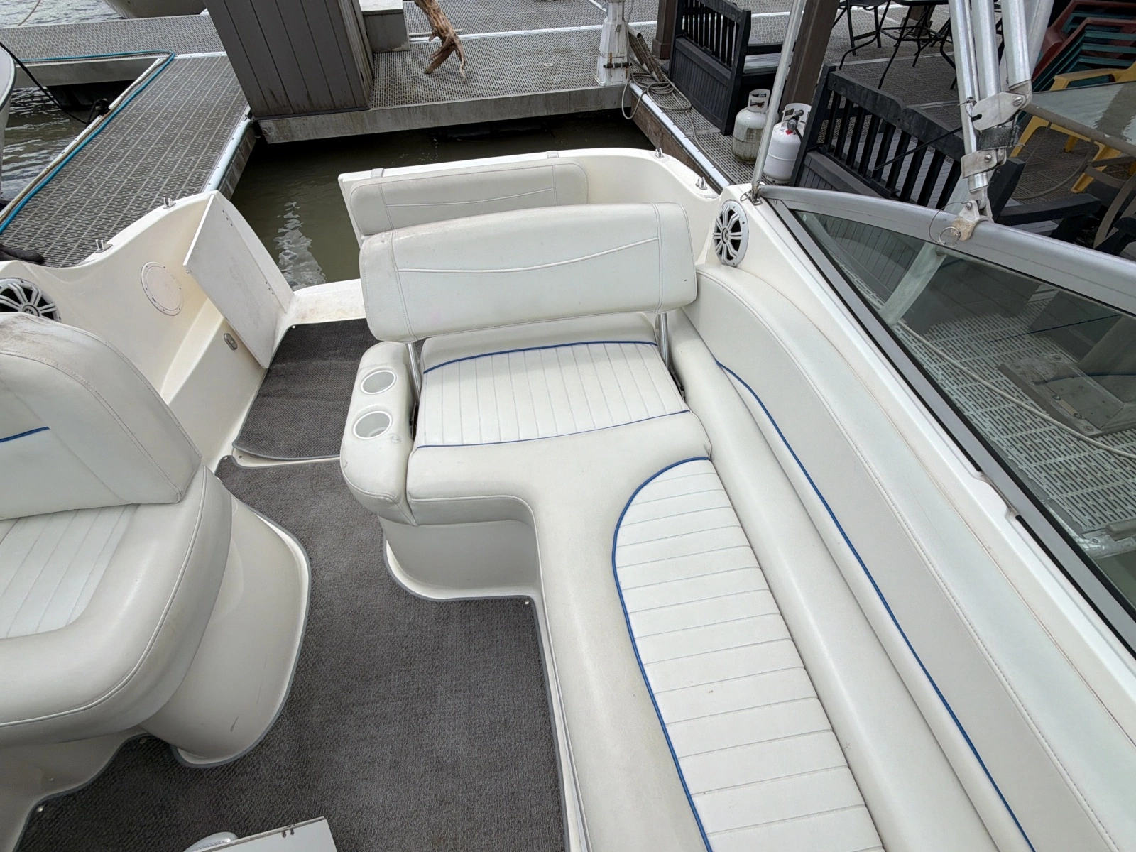 2007 Bayliner 245