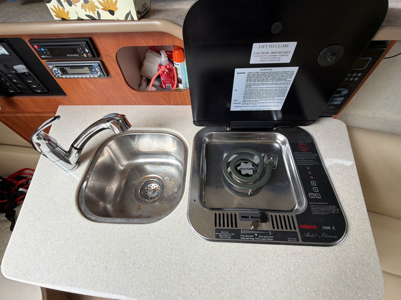 2007 Bayliner 245
