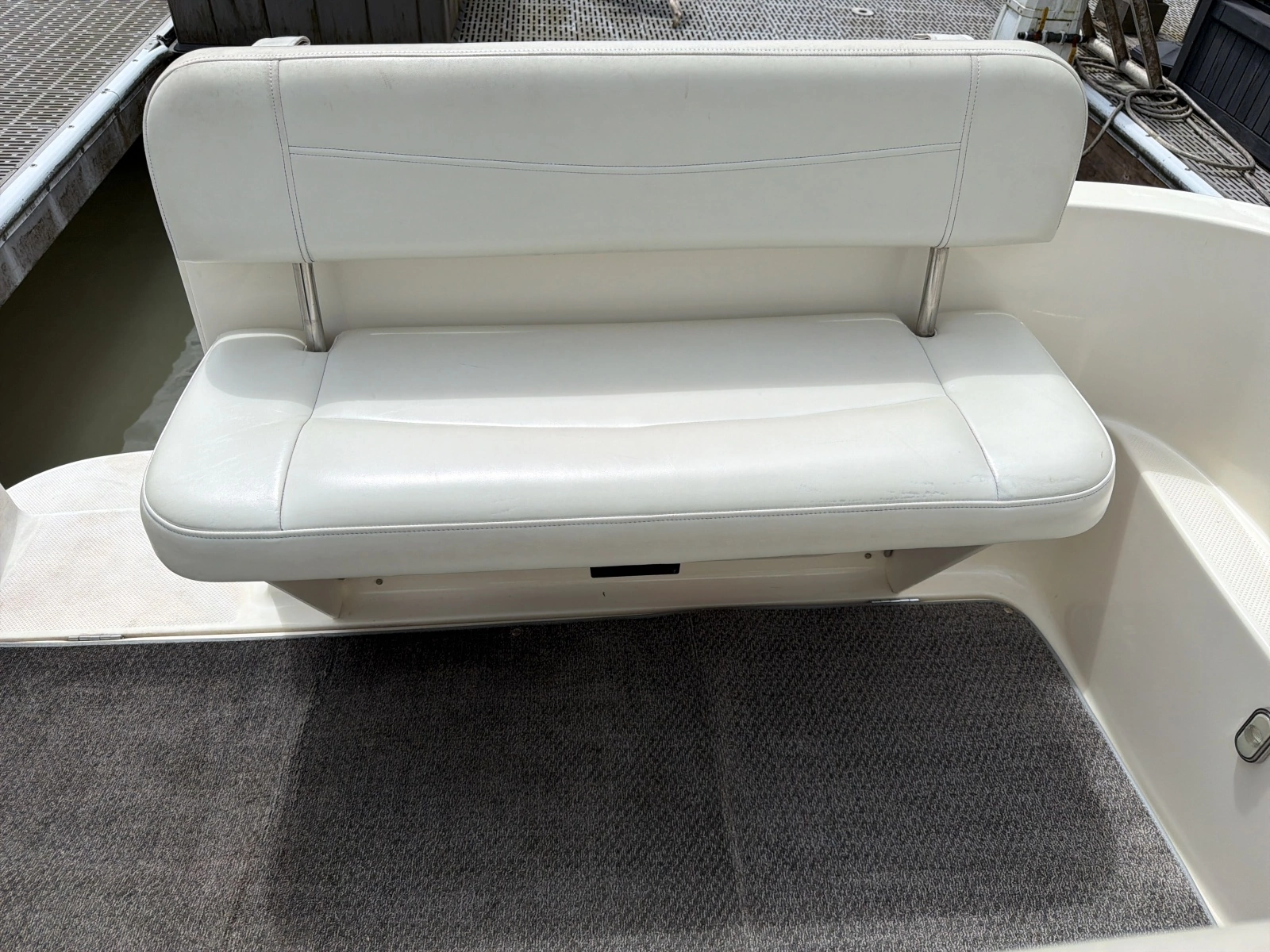 2007 Bayliner 245
