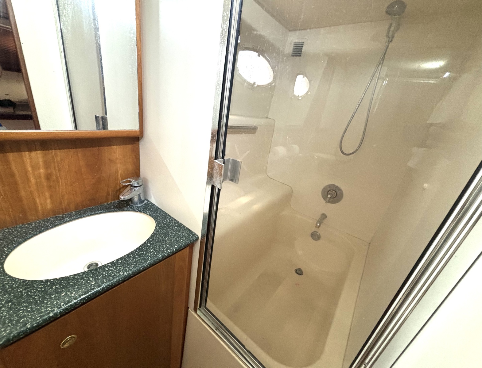 1999 Silverton 453 Motor Yacht