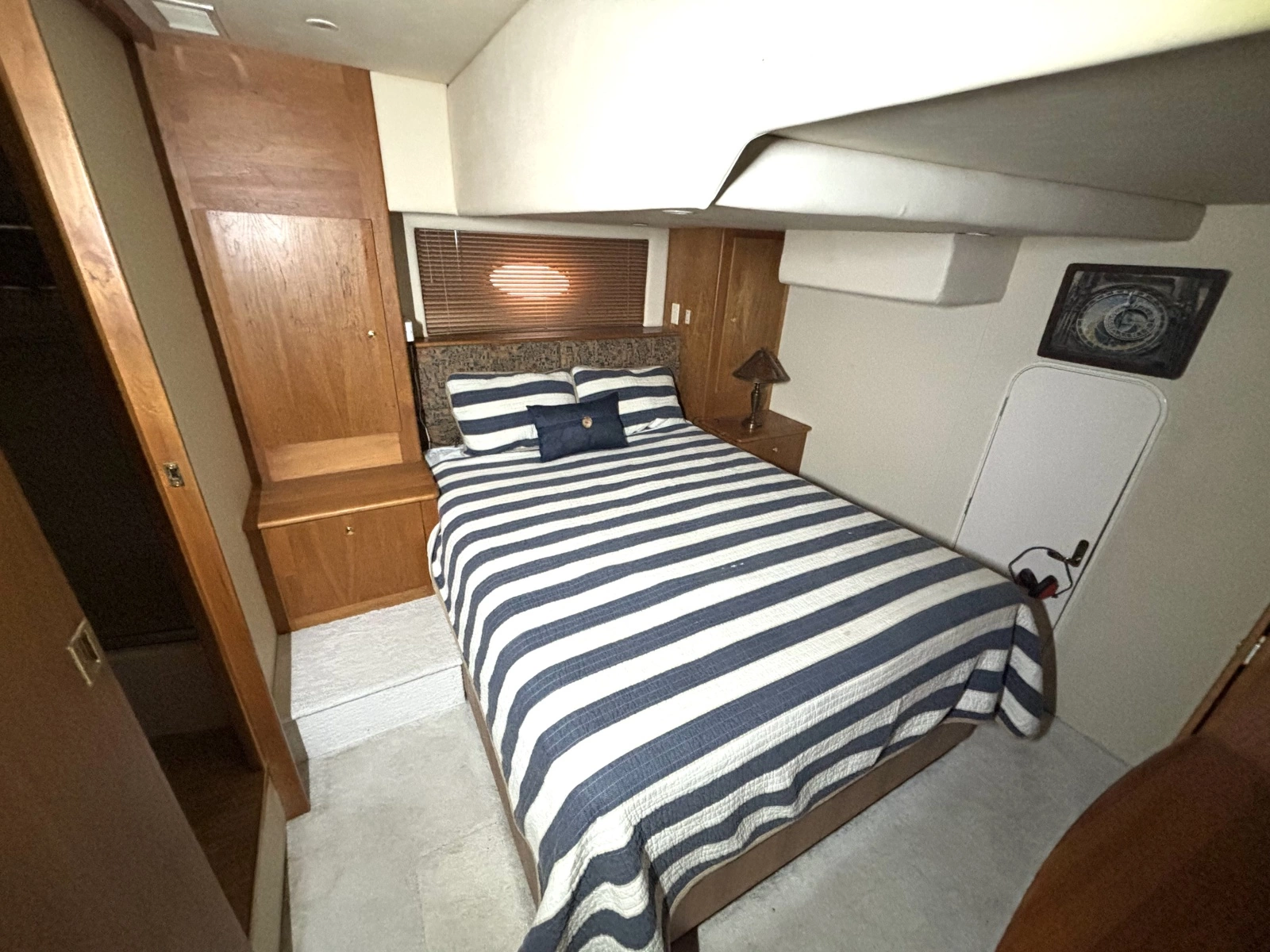 1999 Silverton 453 Motor Yacht
