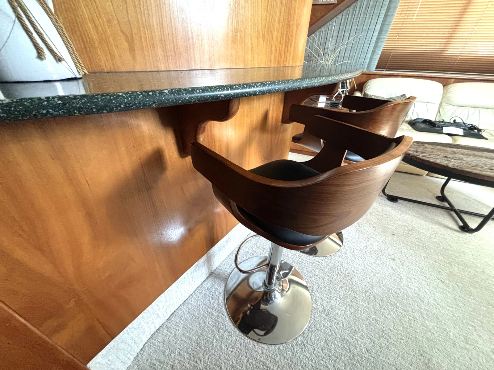 1999 Silverton 453 Motor Yacht