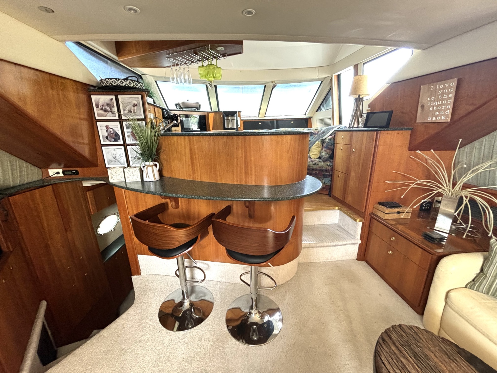 1999 Silverton 453 Motor Yacht