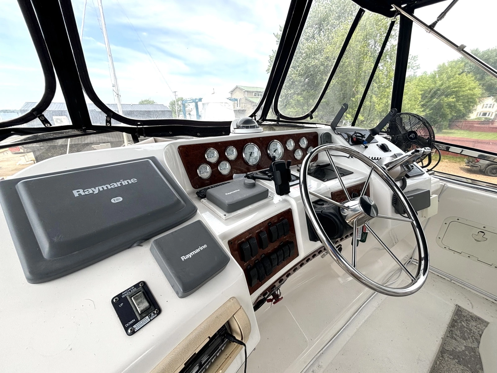 1999 Silverton 453 Motor Yacht