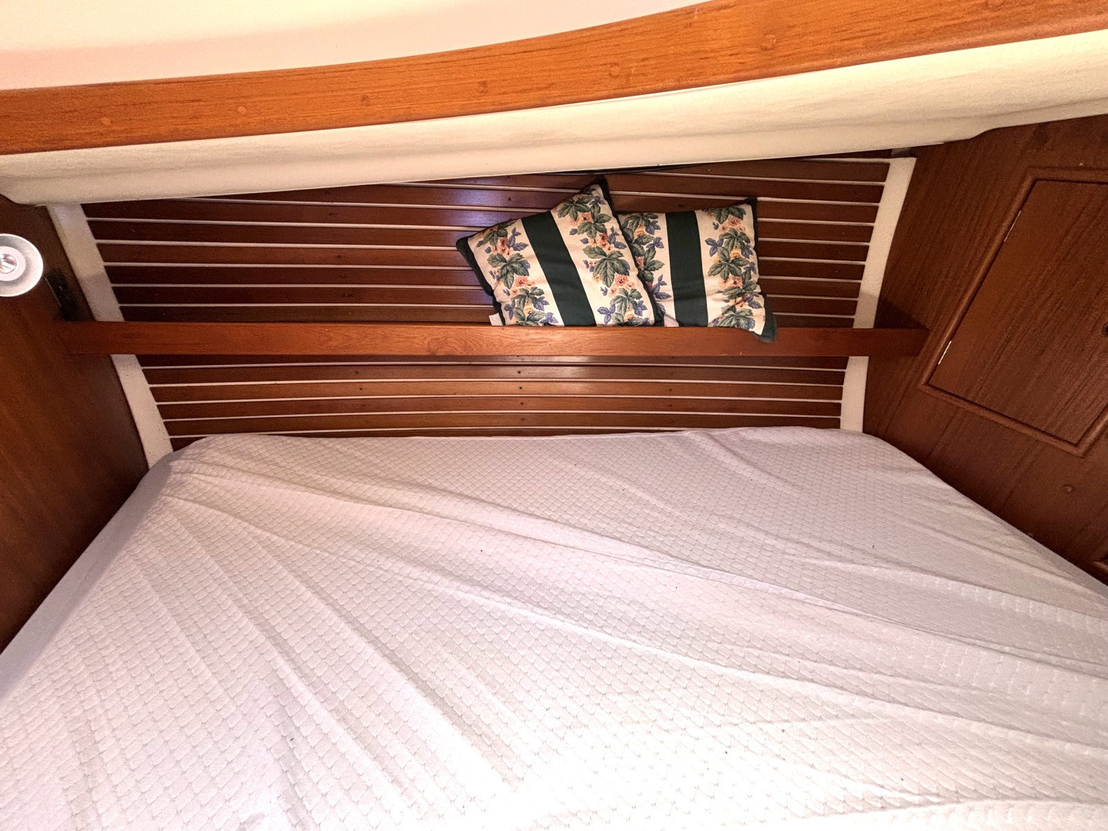 1985 Nonsuch 30 Ultra 30