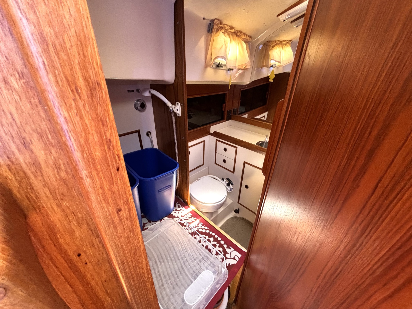 1985 Nonsuch 30 Ultra 30