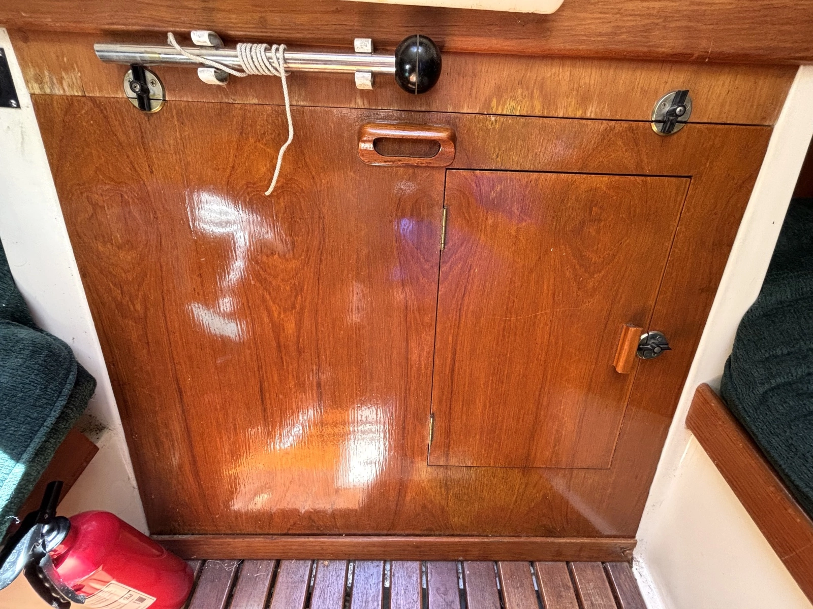 1985 Nonsuch 30 Ultra 30
