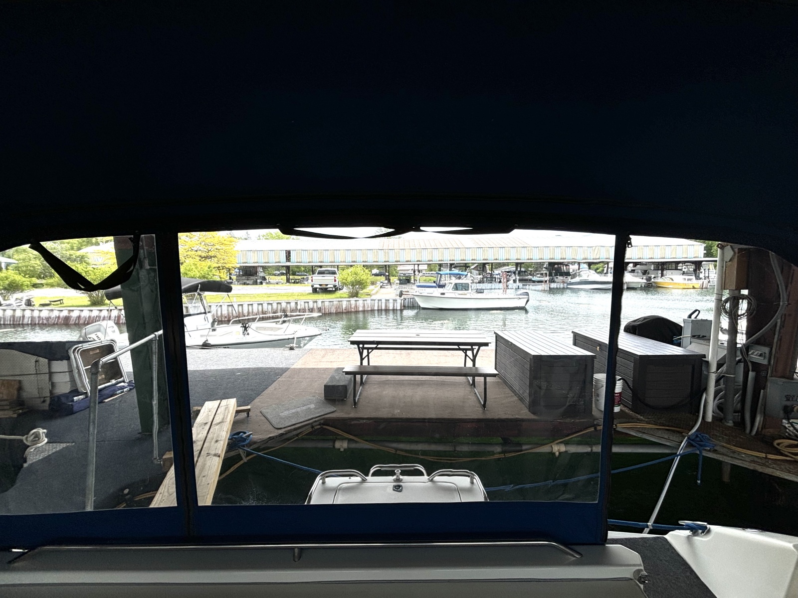 1991 Sea Ray 400 Express Cruiser 40
