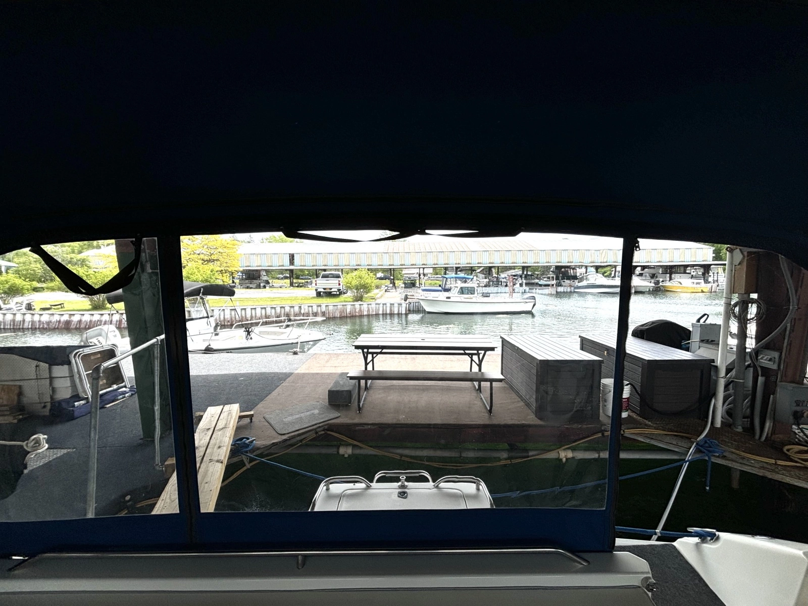 1991 Sea Ray 400 Express Cruiser 40