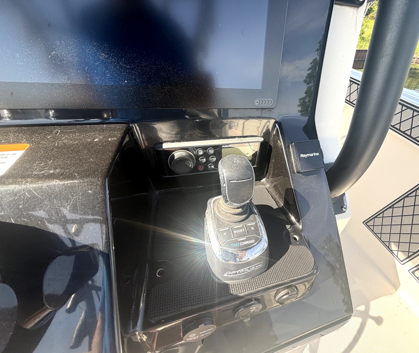 2019 Wellcraft 302 Fisherman 30