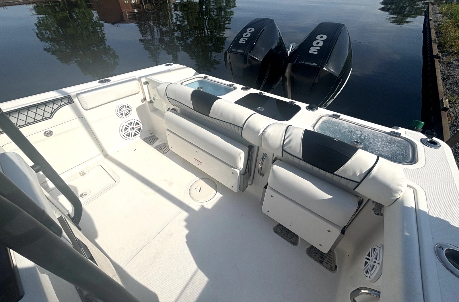 2019 Wellcraft 302 Fisherman 30