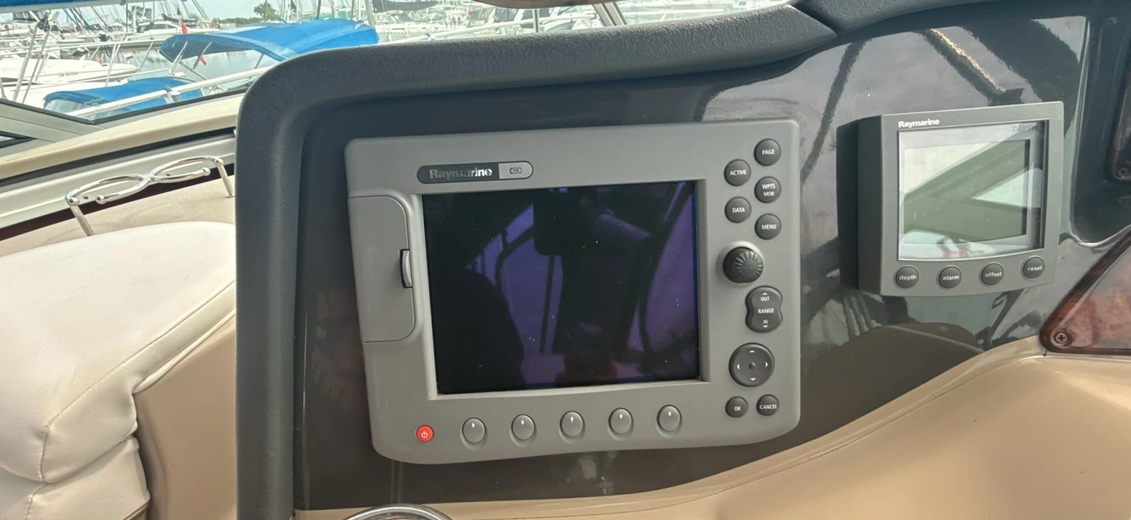 2005 Four Winns 378 Vista