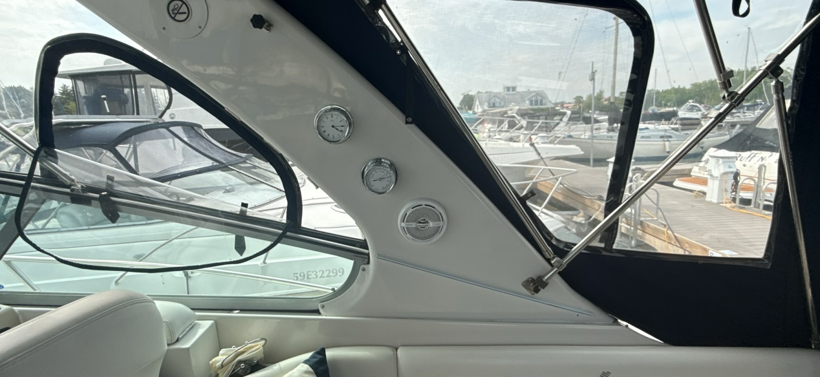 2005 Four Winns 378 Vista